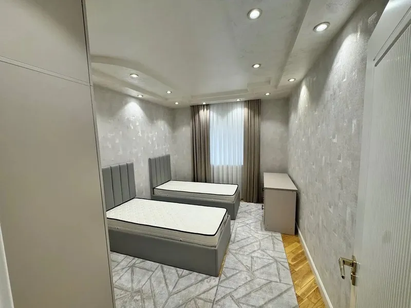 Продаётся 4-комнатная квартира, 230 м², евроремонт, с мебелью и техникой (Чиланзар, метро Хамза) 5