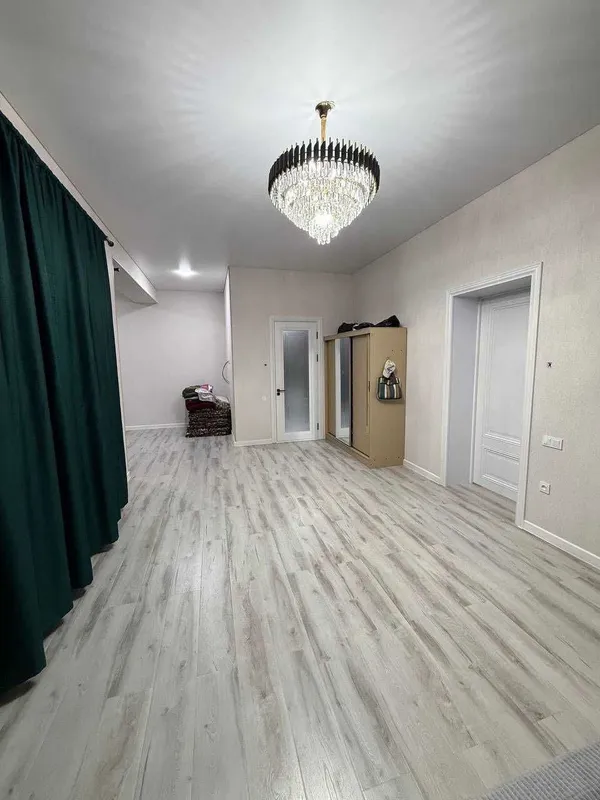 Сроно...Сергели 4-метро якинида 2 соток 5 хона 390квадрат — фото 1