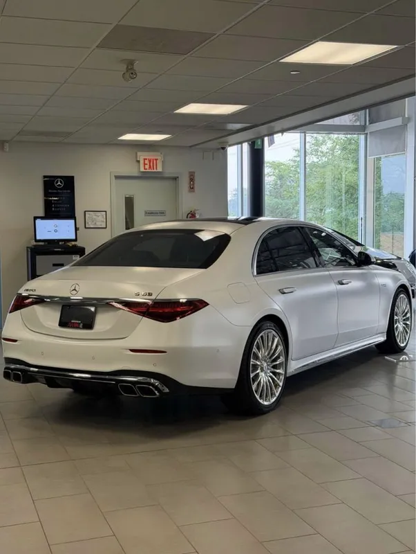 Mercedes-AMG S 63 E Performance 2026 3 Mercedes-AMG S 63 E Performance 2026 3