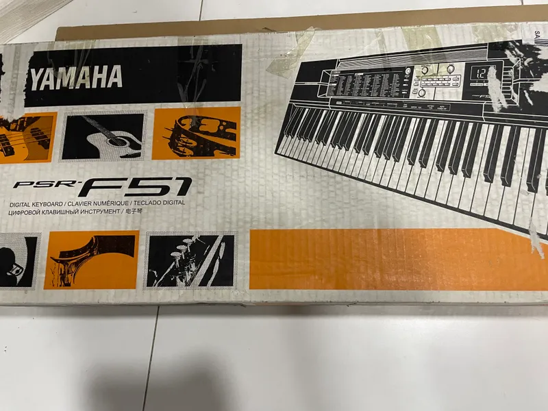 Yamaha Pianino F57 2