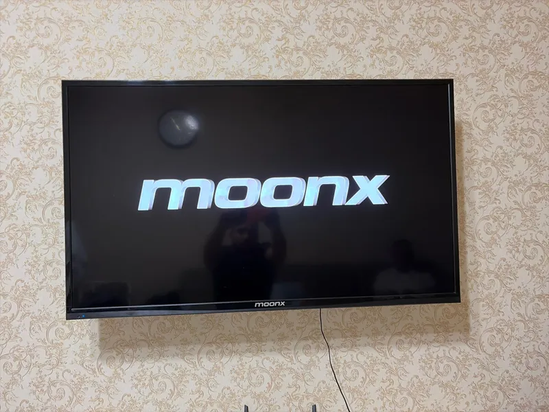 Телевизор moonx 43 диагональ