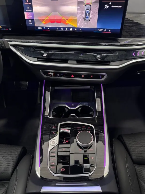 BMW X7 xDrive40i 7 BMW X7 xDrive40i 7