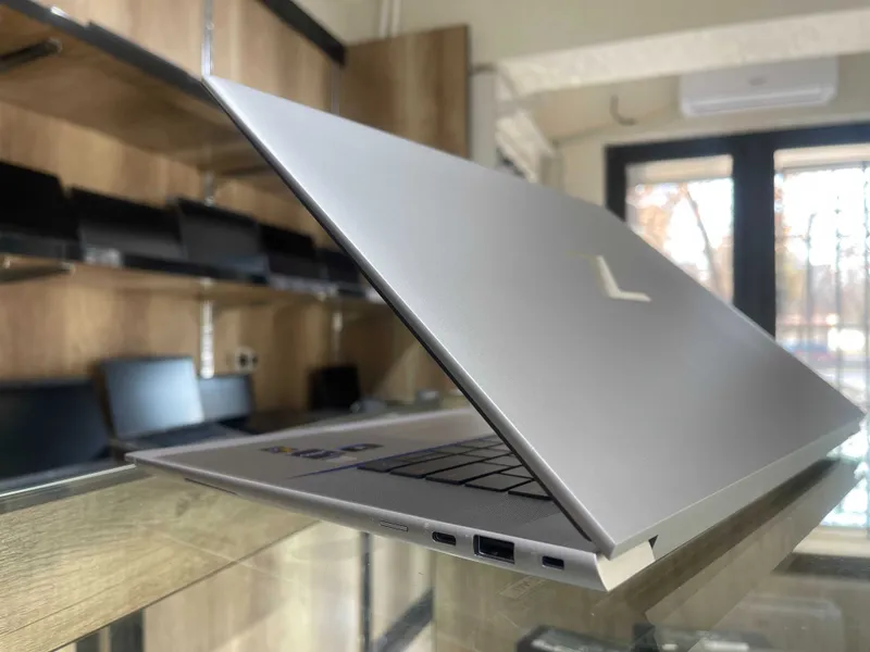 HP ZBook 16 G9 Core i7-12800H озу16гб 512ssd Nvidio Quadro RTX A1000 5 HP ZBook 16 G9 Core i7-12800H озу16гб 512ssd Nvidio Quadro RTX A1000 5