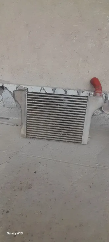 5 tonnalik hova isuzu radiatori sotiladi