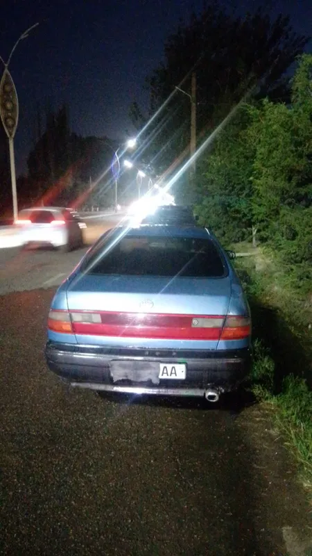 Toyota Carina продам — фото 5
