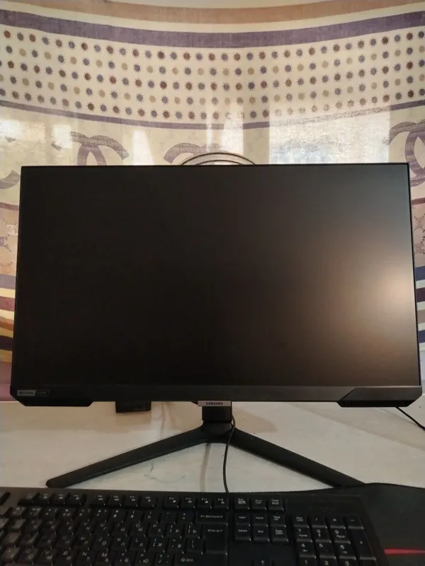 Monitor Odissey G4 25 dyum 240Hz 1 Monitor Odissey G4 25 dyum 240Hz 1