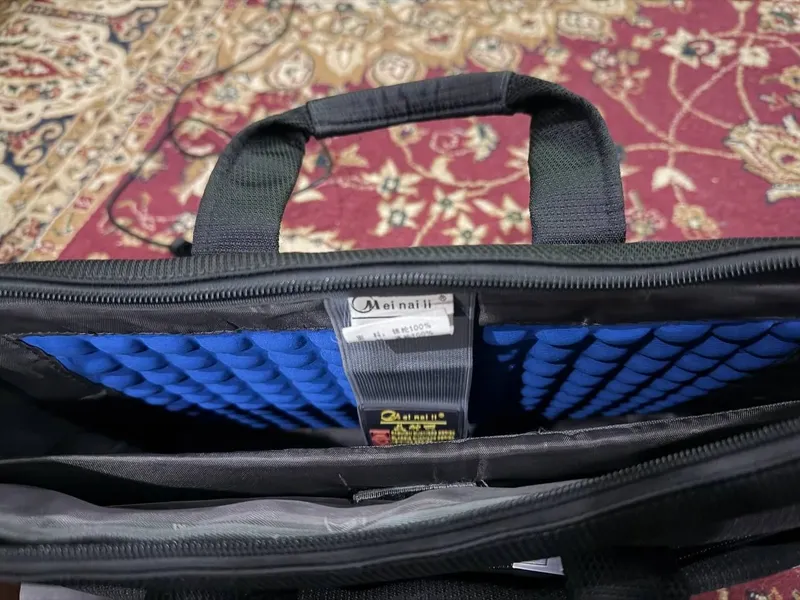 Srochna Sotiladi holati yaxshi Model Lenovo G58 Chixoli ichida bonus?
