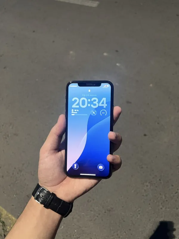 Iphone 11 pro. 2 Iphone 11 pro. 2