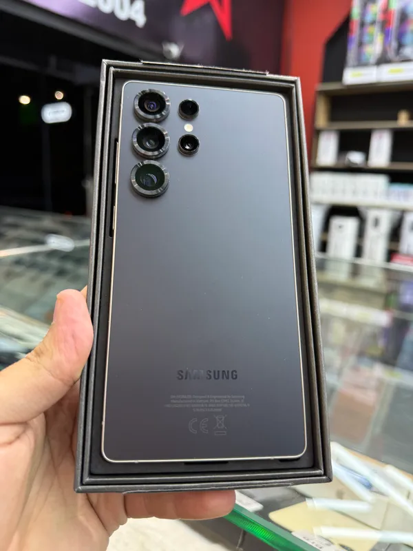 Samsung S25Ultra 12GB/256GB Titanium Black 3