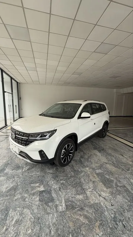 Срочно продается новый Dongfeng T5L ! 1 Срочно продается новый Dongfeng T5L ! 1