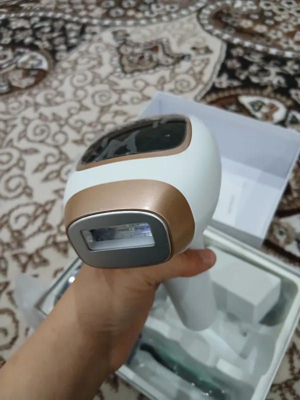 Lazerni Dipilyasa Lazerni Dipilyasa