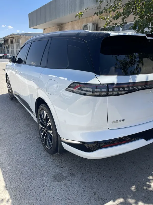 Dongfeng008 белый 3