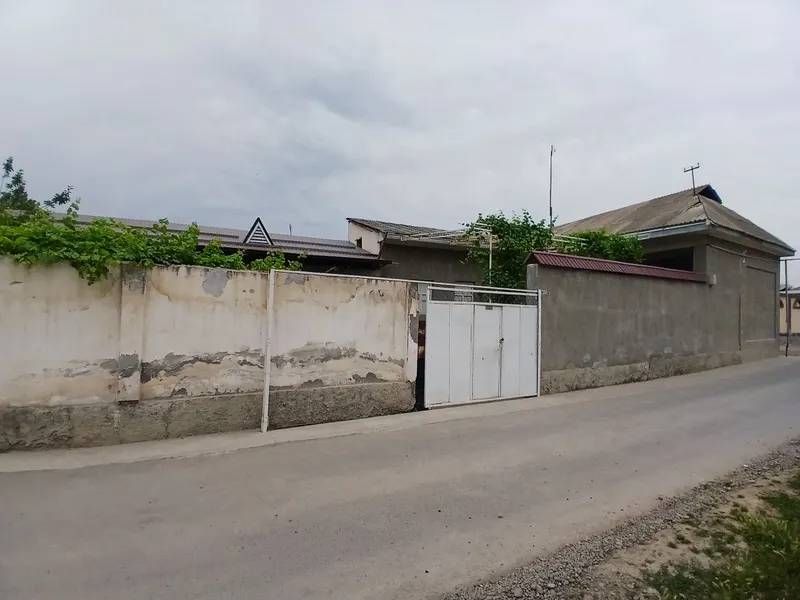 Toshkent viloyati chinoz tumani guliston kochasi 86-uy — фото 5