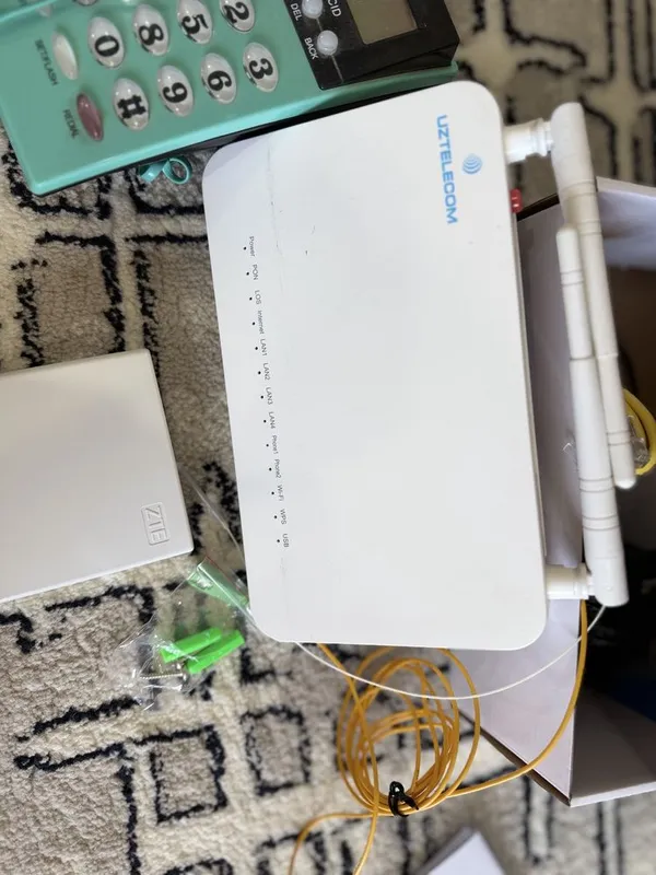 Damashni. telefon aparat bilan router sotiladi ishlaydi aybi yoq — фото 2