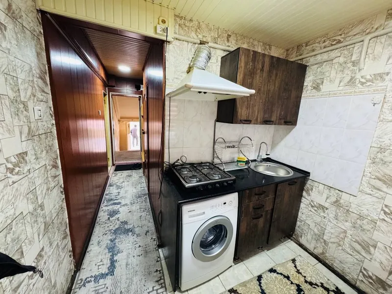 Zudlik bilan frunze massifda 1 xonali kvartira ijaraga beriladi 2