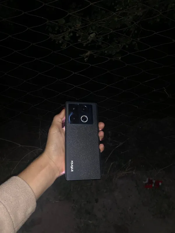 infinix not 40 proʻ