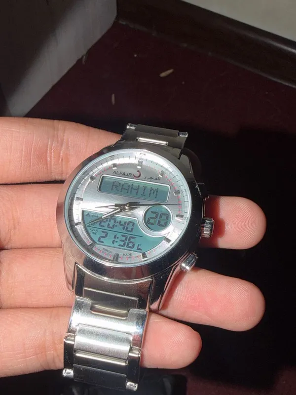 Al fajr Soati ism yozsa boʻladi holati ideal narxi 100$