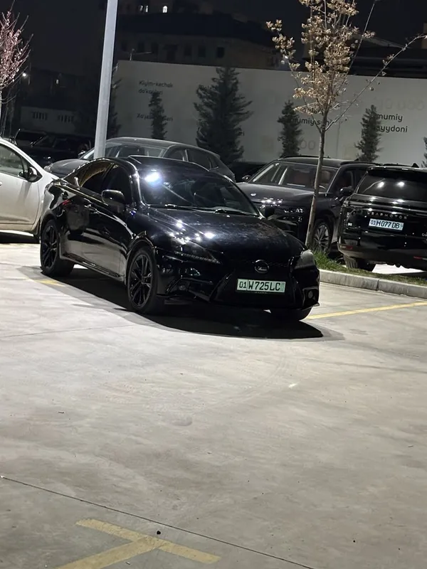 polniy privod lexus is 250 sotiladi — фото 5