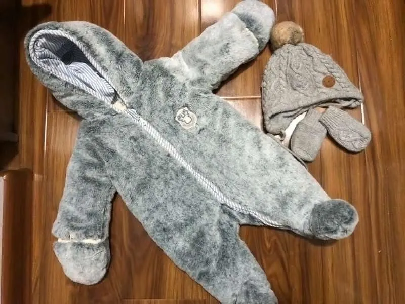 Зимняя куртка комбинезон Babydola — фото 1 Зимняя куртка комбинезон Babydola — фото 1