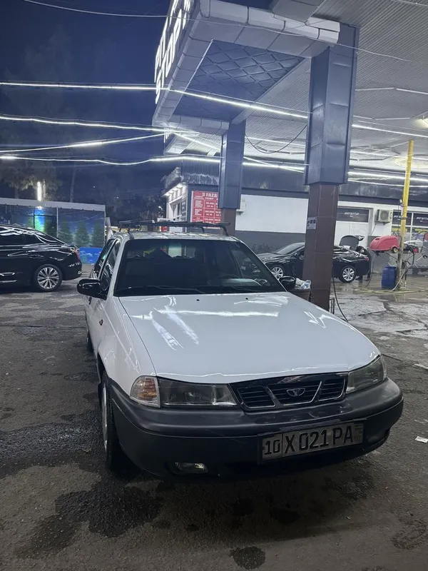Продаётсия Автомобил 1