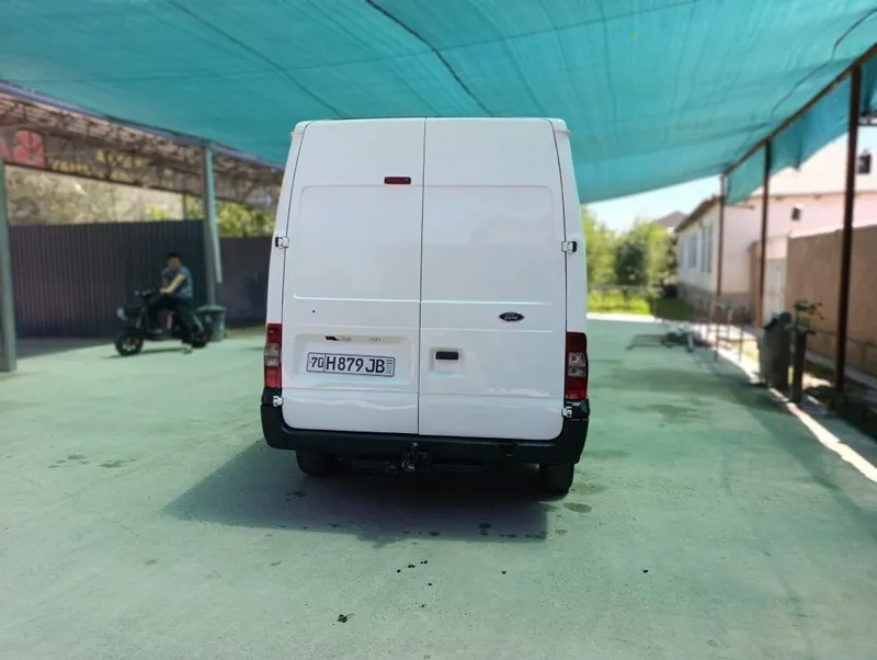 Ford Transit sotiladi — фото 4