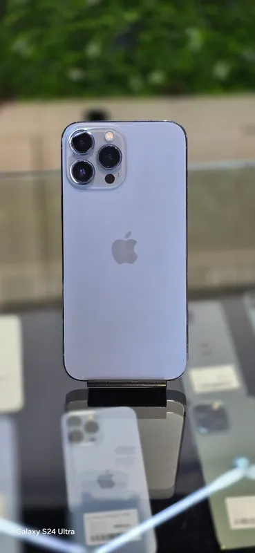 iPhone 13 Pro Max 1 iPhone 13 Pro Max 1