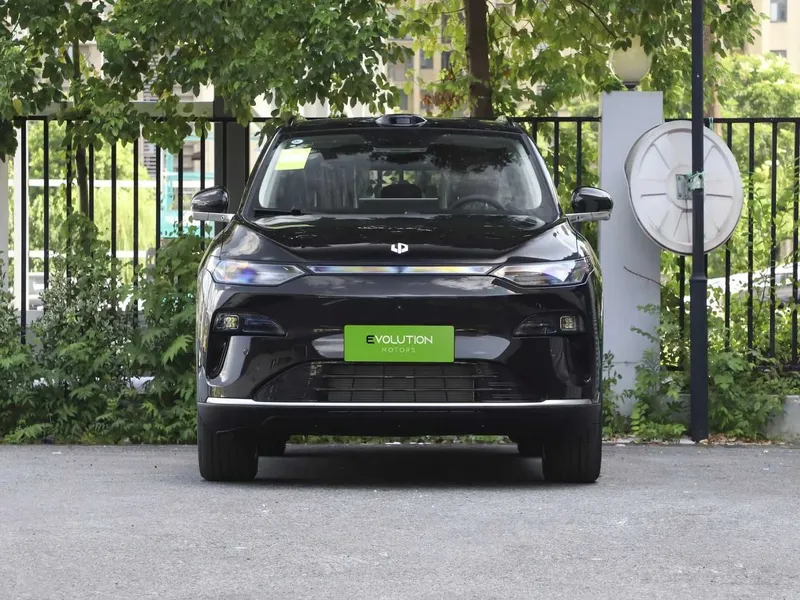 Leapmotor C11 REEV 300 LiDAR | Rasmiy kafolat — фото 1