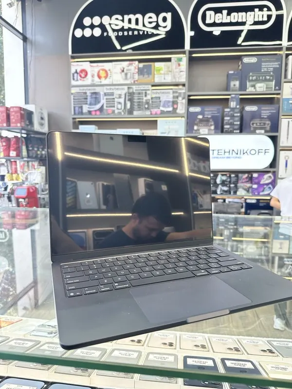 MacBook AirM4 16/256 2 MacBook AirM4 16/256 2