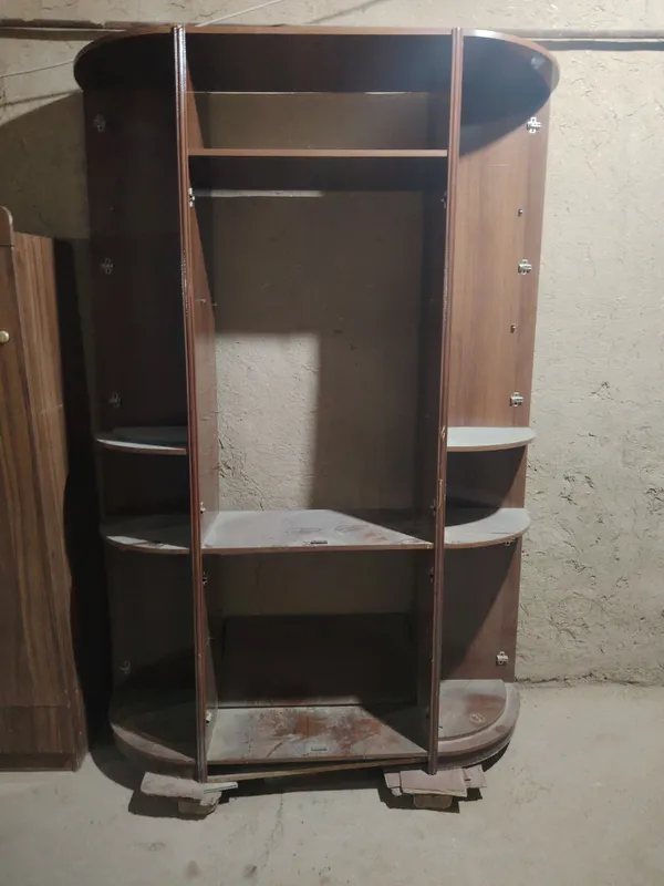 stenka mebel sotiladi holati zo'r yaxshi 1 stenka mebel sotiladi holati zo'r yaxshi 1