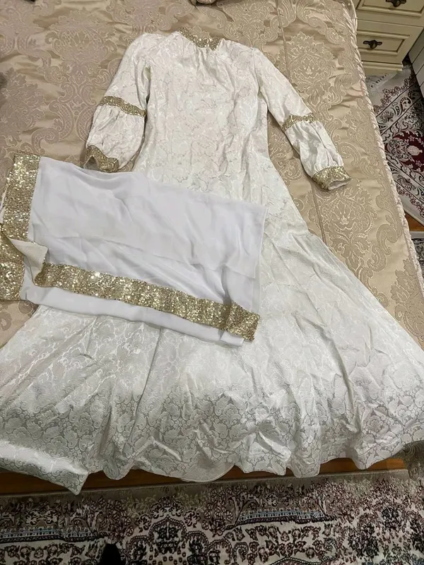платье
