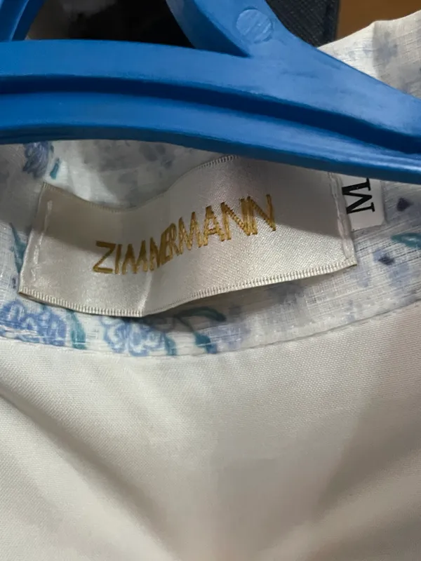 платья Zimmermann с сине-белым узором размера M. 3 платья Zimmermann с сине-белым узором размера M. 3