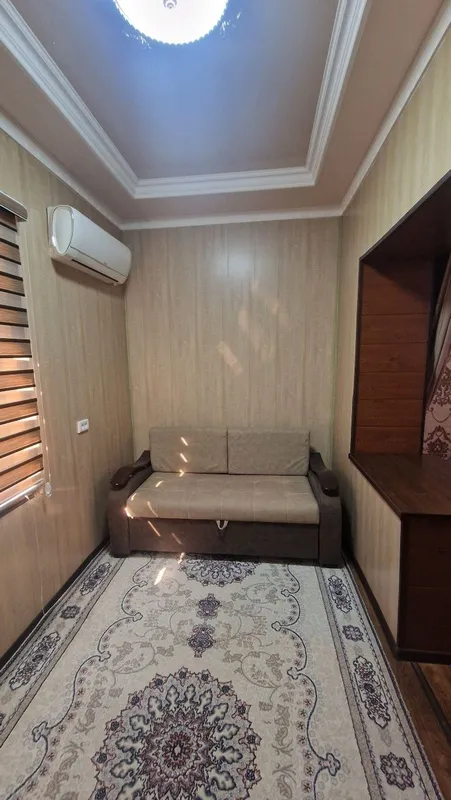 Сдаётся 2-ух.ком.квартира с обстановкой 300 $