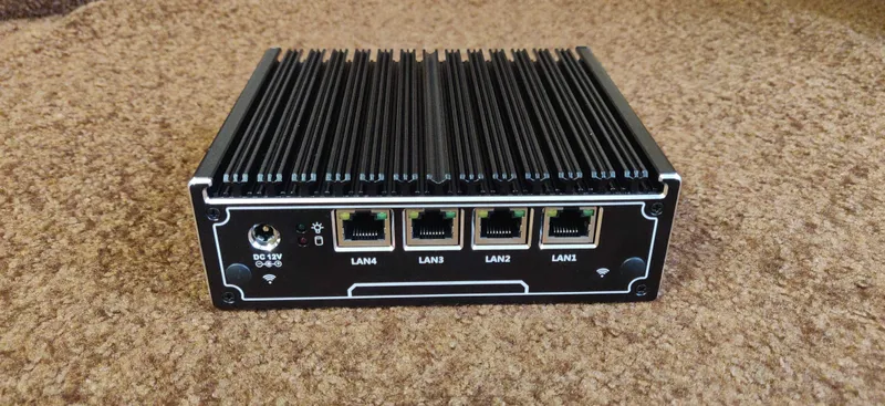 Новый Бесшумный Мини-ПК/Сервер с 4 LAN и SIM-слотом — фото 1