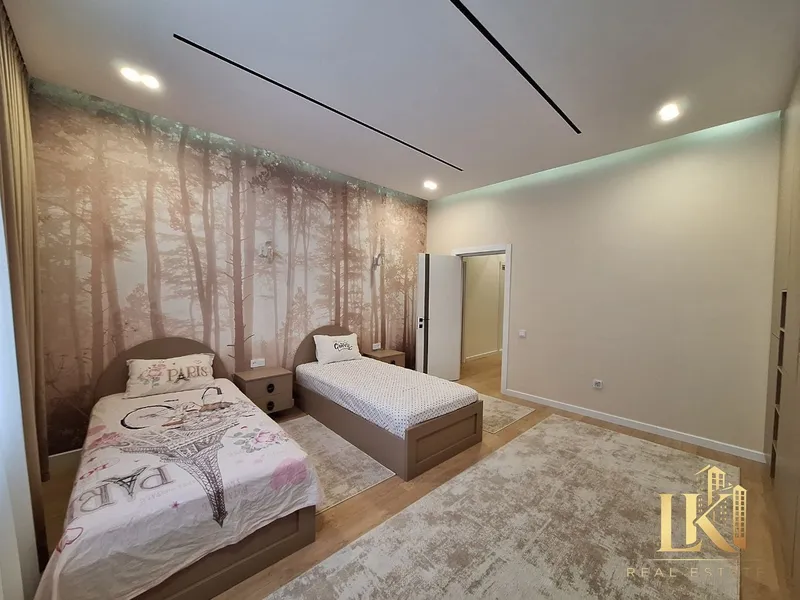 Продаётся 4-комнатная квартира в ЖК Botanica De Luxe 5 Продаётся 4-комнатная квартира в ЖК Botanica De Luxe 5