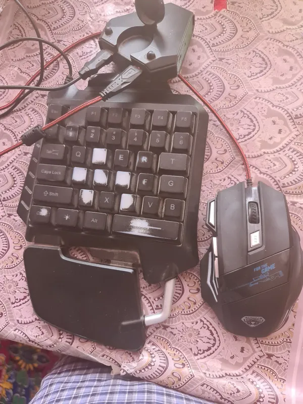 Blyutisli kalavitura mishka telefonlar uchun 2 ta
