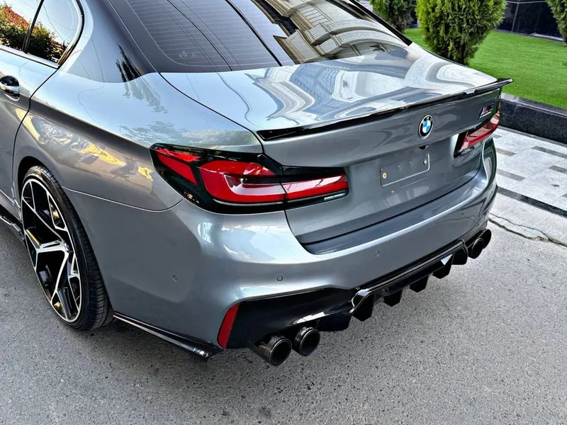 BMW F90 M530i X Drive 2019 Небитая Состаяние Идеално — фото 5