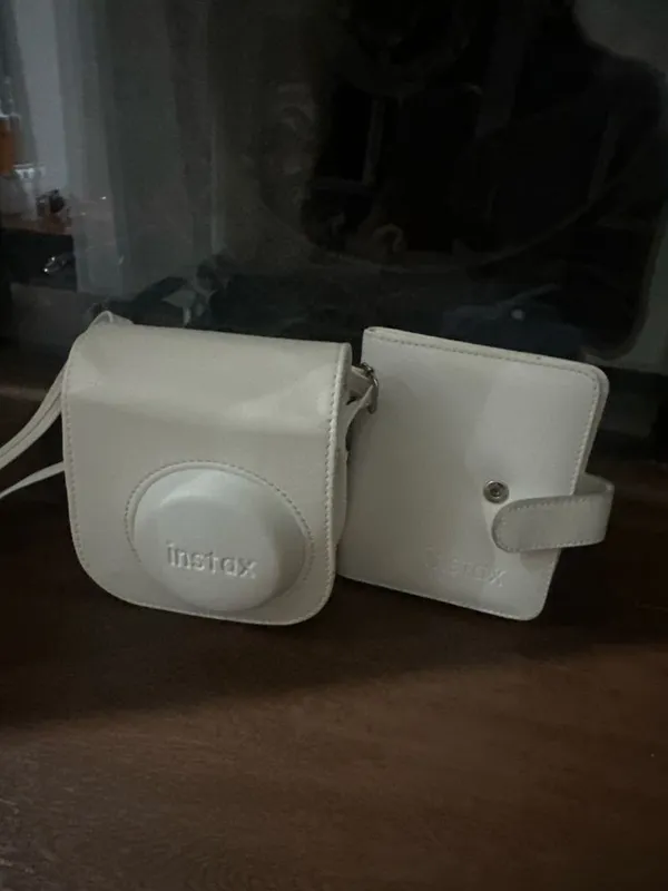 Instax 12 mini фотоаппарат пленочный — фото 1