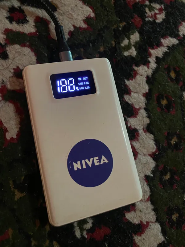Power Bank 10,000 mAh 1 Power Bank 10,000 mAh 1