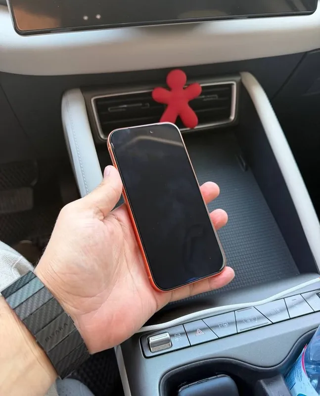 Iphone 17 Pro, идеальное новое состояние 2 Iphone 17 Pro, идеальное новое состояние 2