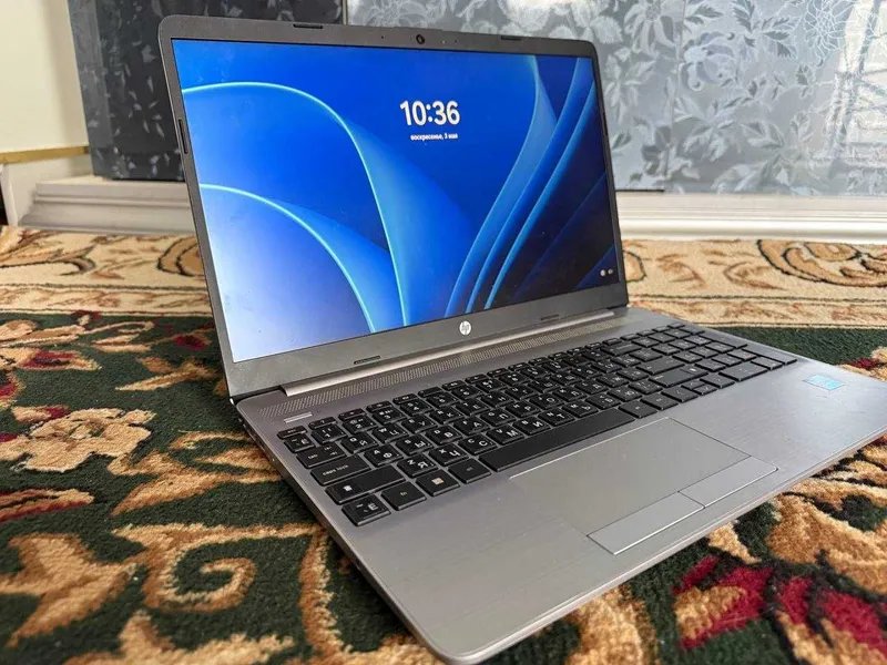 Notebook HP Laptop (250 G8)