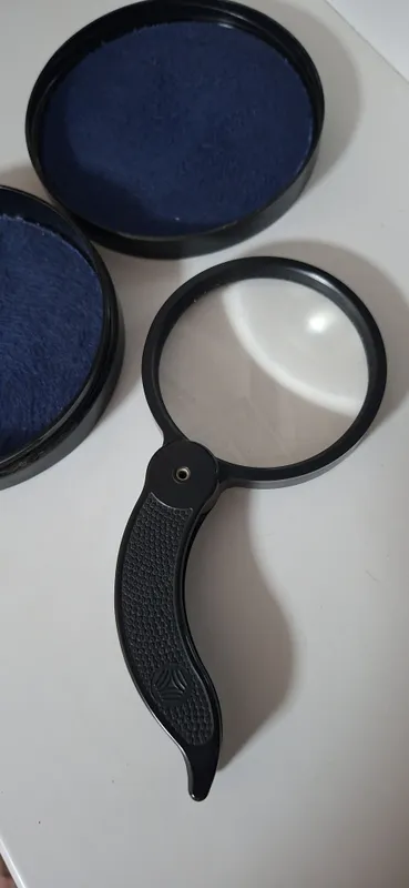 Продам лупу 2х кратную 3 Продам лупу 2х кратную 3