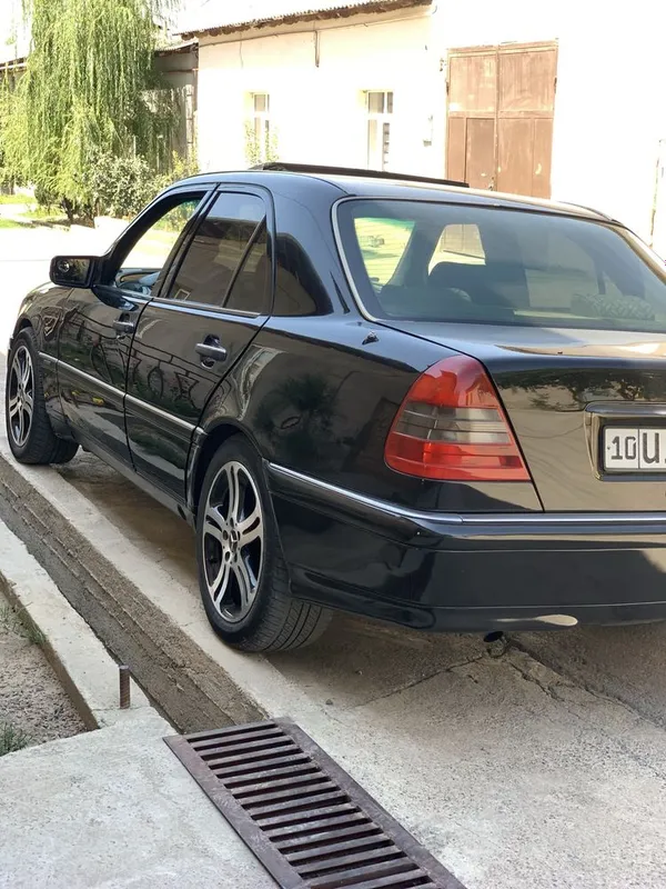 Mercedes Benz W202 (C180) 5 Mercedes Benz W202 (C180) 5