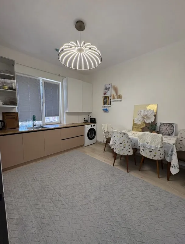3-комнатная квартира, 78 м², Яшнабад 2