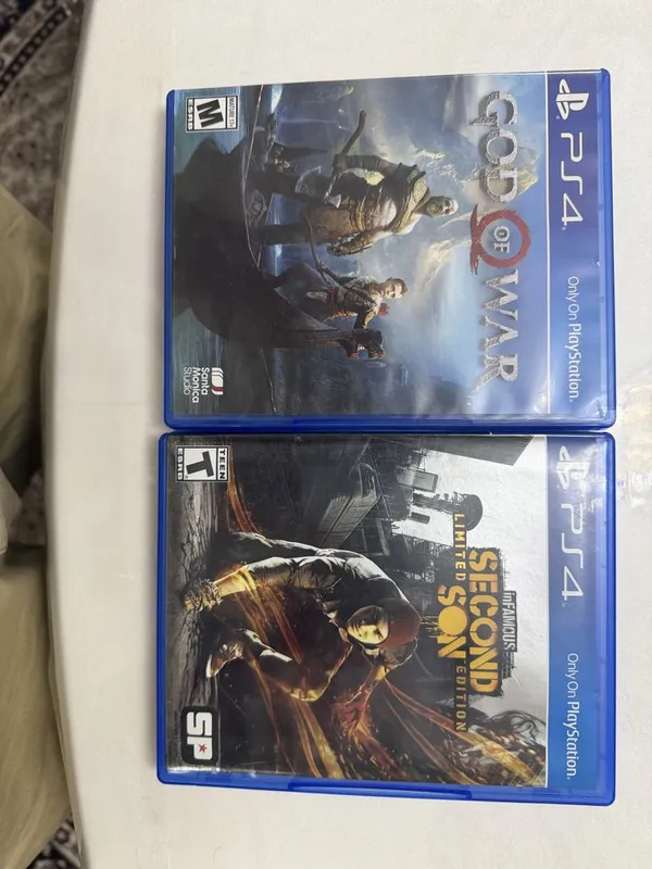 Продам 2 игрвы от PS4