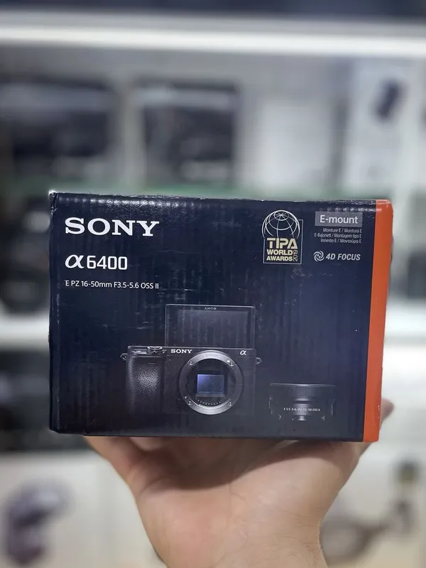 Sony a6400