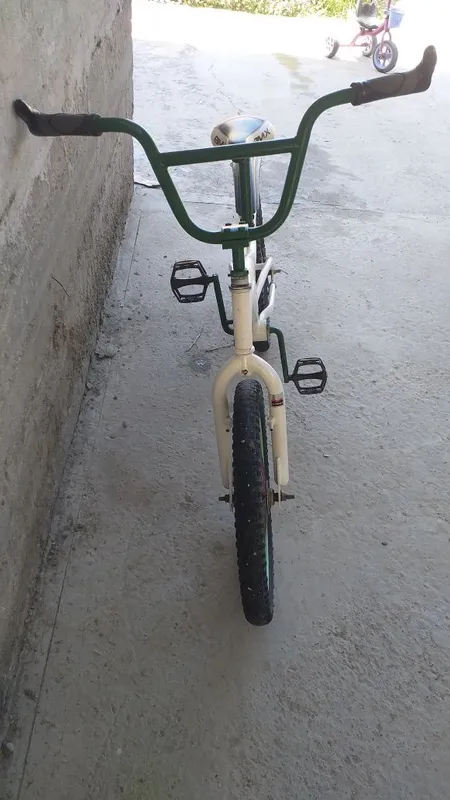 Velosiped sotiladi narxi450 000