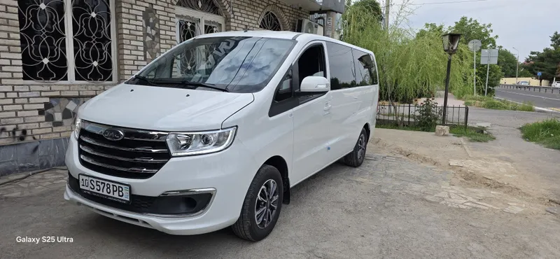 Услуги пассажирских перевозок на JAC M3 по Ташкенту и области