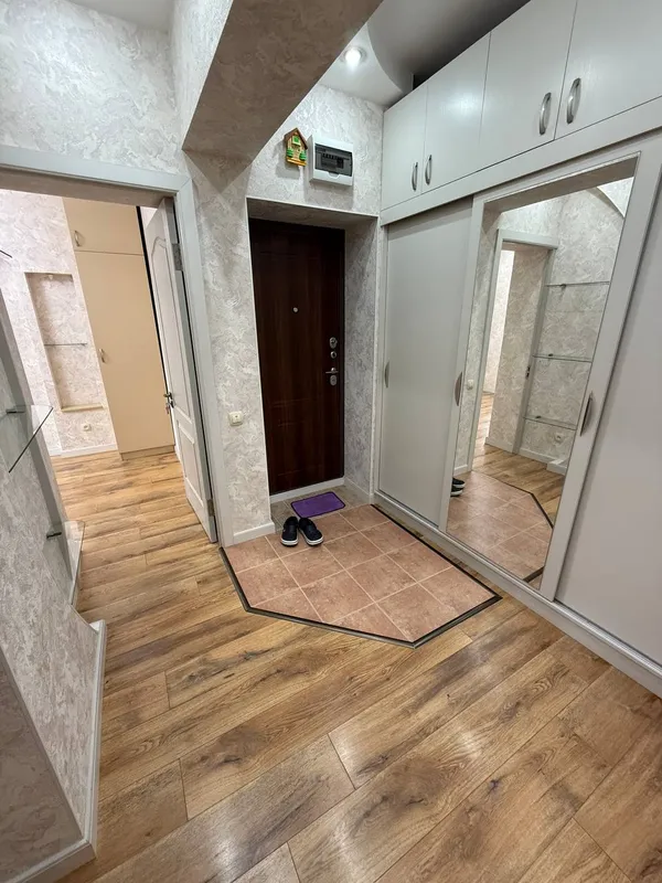 Продаётся 3-комнатная квартира (77-серия), 70 м², 3/4, Мирзо-Улугбекский район 10