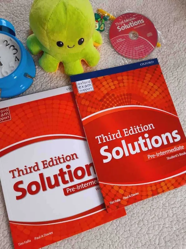 Solutions elementary, Solutions intermediate english grammar in use 3 Solutions elementary, Solutions intermediate english grammar in use 3