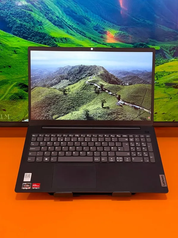 Ноутбук Lenovo V15 G4 AMN